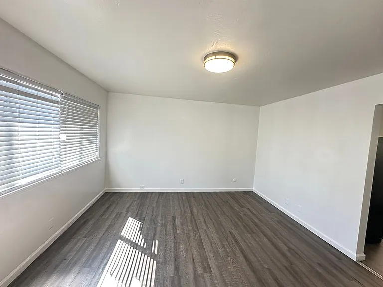 3408 68th Ave — Photo 6