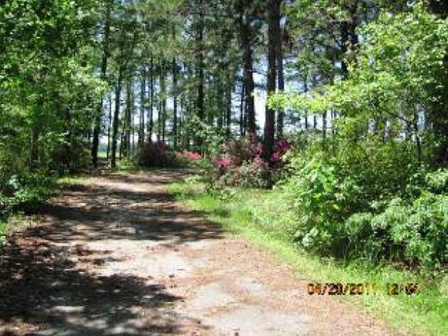 2nd image of 199 Guinea Rd