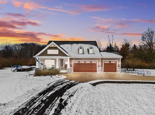 5899 Chilson Rd, Howell, MI 48843