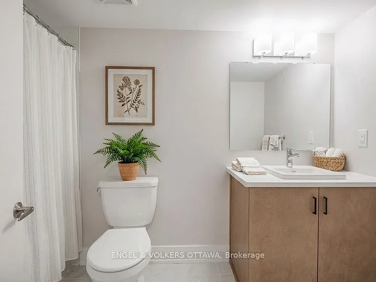 660 Terrier Cir S — Photo 23
