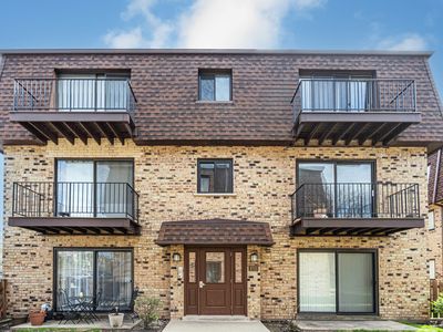 9703 Bianco Ter APT D, Des Plaines, IL, 60016