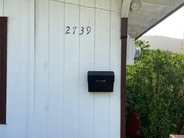 2739 Hillside Ave #B, Honolulu, HI 96822