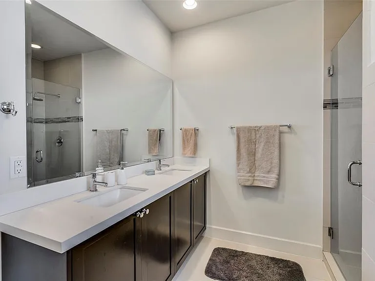 2612 Polk Ave #B — Photo 18