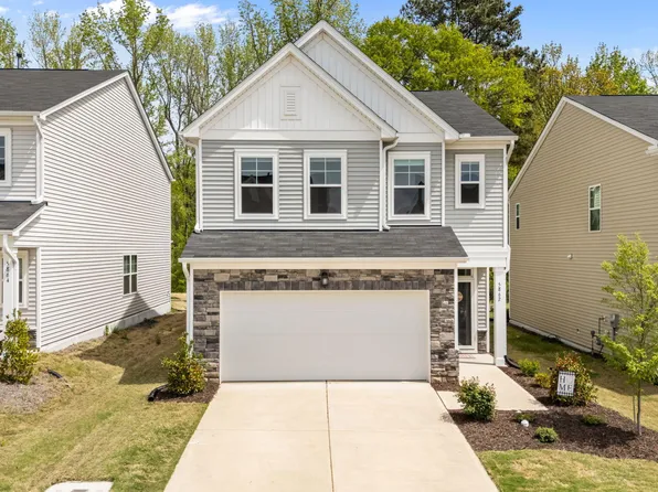 5862 Woodlawn Dr, Durham, NC 27703