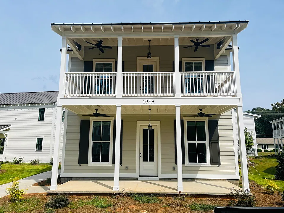 105 Gardenia Lane