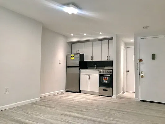 Rented by Meraki Realty LLC | media 2