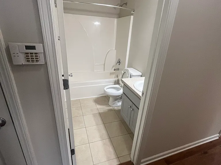 212 Rainbow Ln — Photo 10