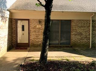 1703 Westhampton Dr, Youngstown, OH 44515