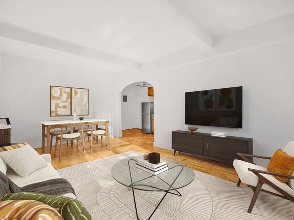 245 East 11th Street image 5 of 18