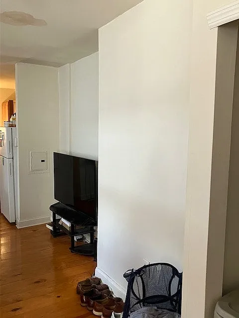 450 East Girard Avenue, Unit 2R — Photo 2