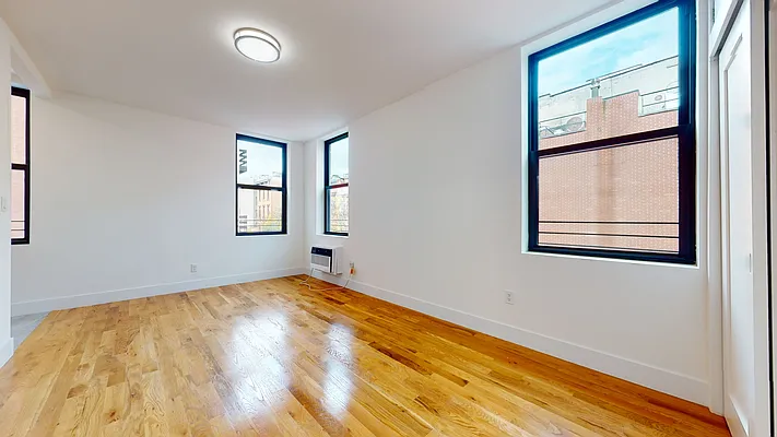 Rented by Bond New York | media 1