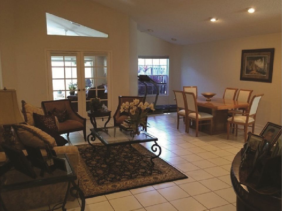 2nd image of 6090 Bay Isles Dr
