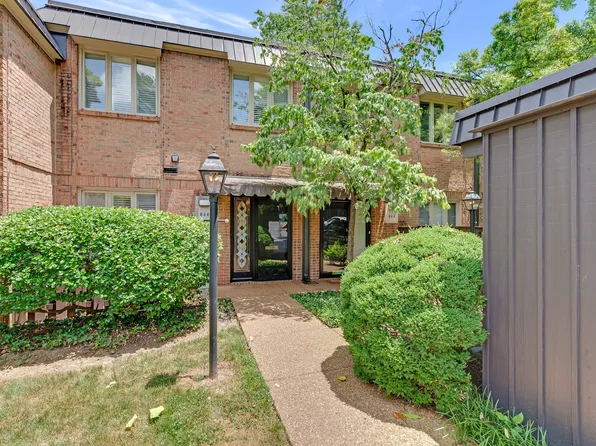 686 Timber Ln, Nashville, TN 37215