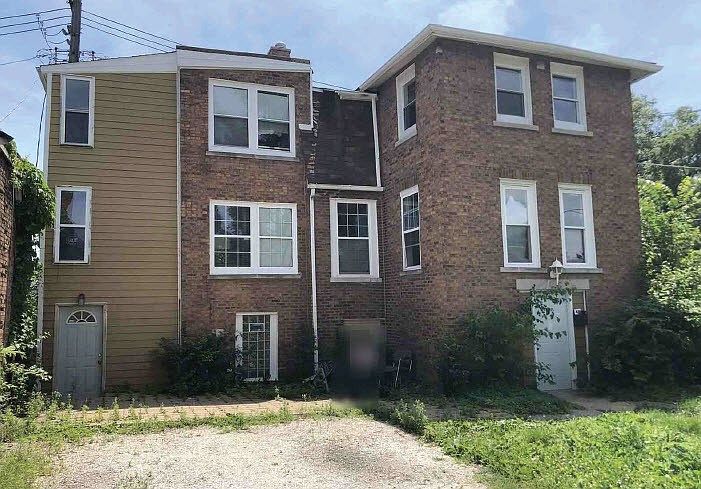 1st image of 11051 S Vincennes Ave