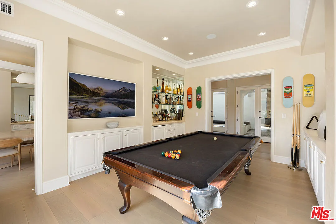 6 bed, 8.0 bath, 7500 sqft, $125,000 — Photo 3