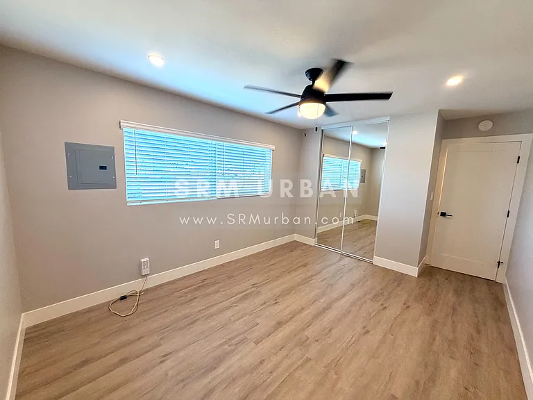 4572 34th St #6 — Photo 8