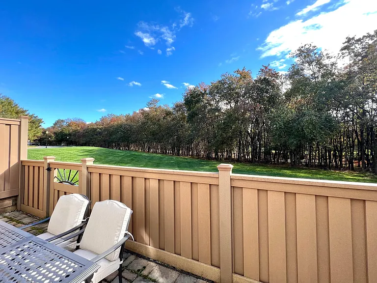 2802 Johnson Cir — Photo 26