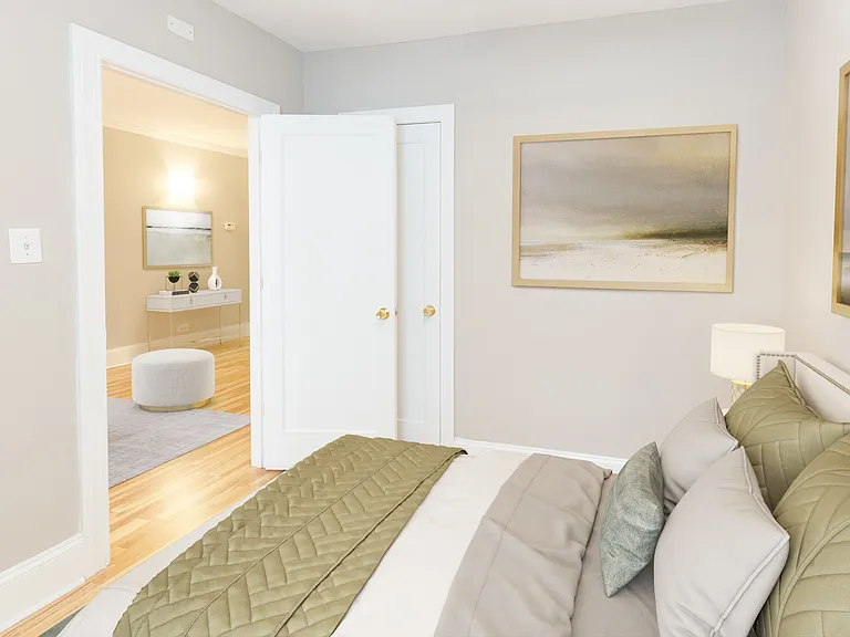426 W. Surf — Photo 13