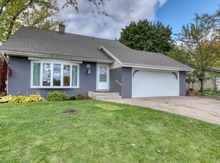 W180N8177 Town Hall Rd, Menomonee Falls, WI 53051