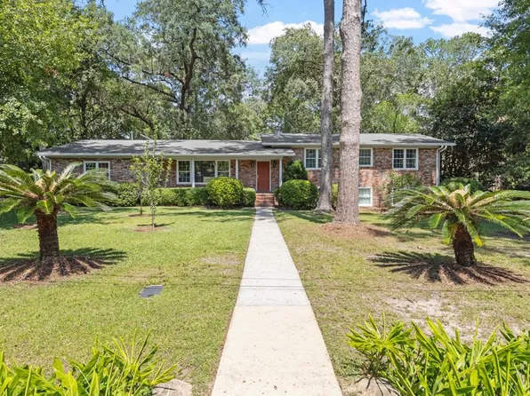 2807 Sterling Dr, Tallahassee, FL 32312