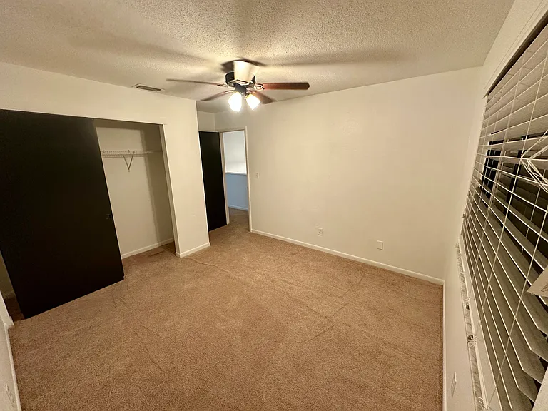 2034 Los Lomas Dr — Photo 17