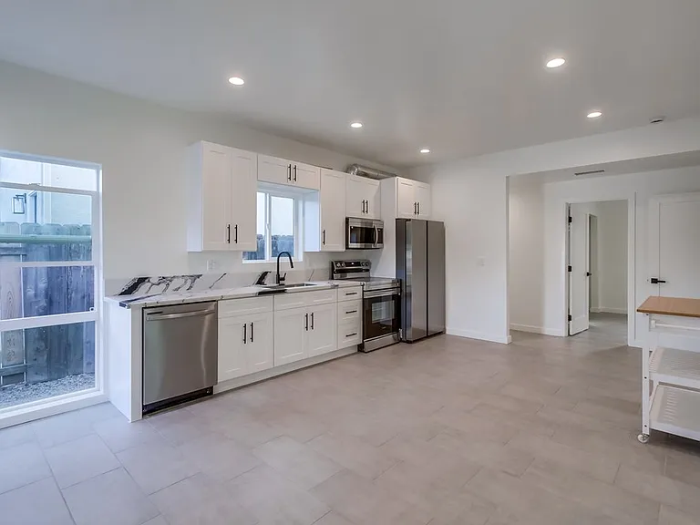5119 Ewing St #2 — Photo 6