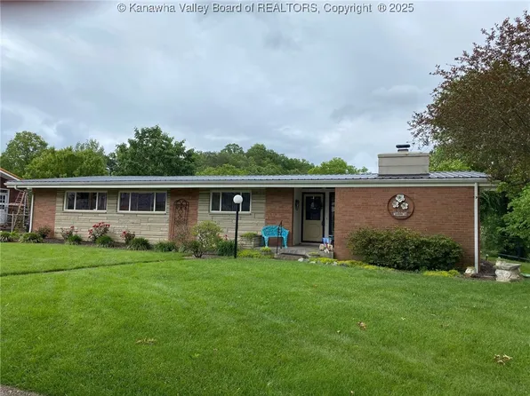 5448 Williams Dr, Cross Lanes, WV 25313