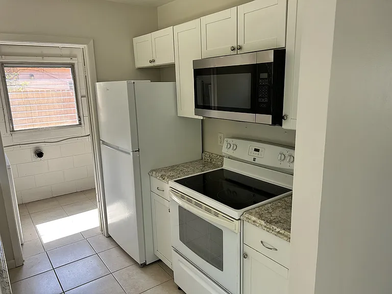 3930 Baker Ave — Photo 3