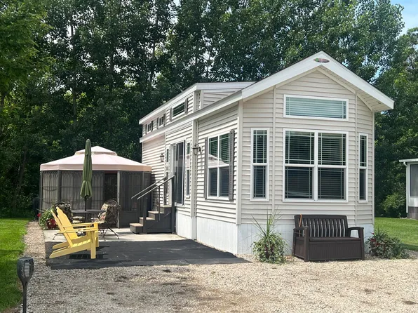 20965 S Lakeshore Dr #11, Glenwood, MN 56334