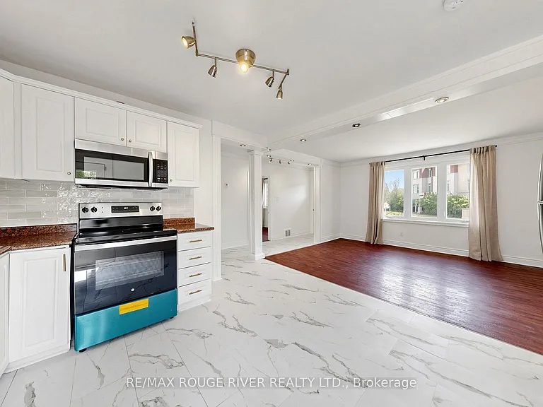1884 Liverpool Rd — Photo 11