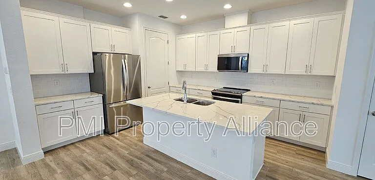 2934 Rapollo Ln — Photo 1