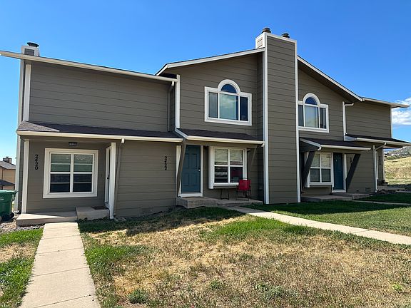 End unit townhome with awesome, quiet neighbors.