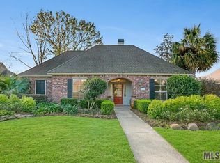 16166 Berryhill Dr, Baton Rouge, LA 70817