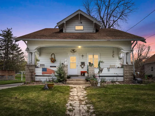 300 Grove STREET, Mayville, WI 53050