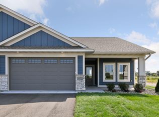 988 Turner Ln, New Richmond, WI 54017