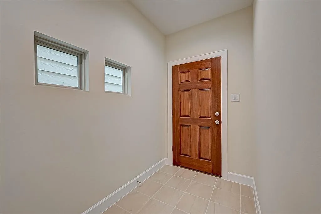 Building Photo - 11609 Main Cypress Dr
