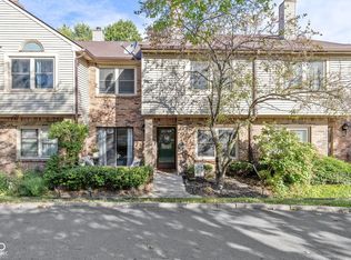 9568 Maple Way, Indianapolis, IN 46268