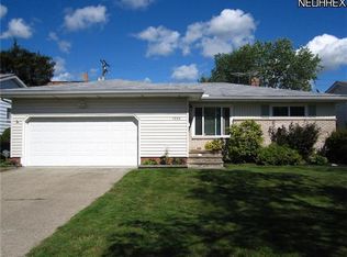 1593 Mallard Dr, Mayfield Heights, OH 44124