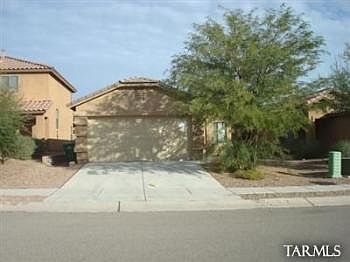 1st image of 688 W Emerald Key Dr