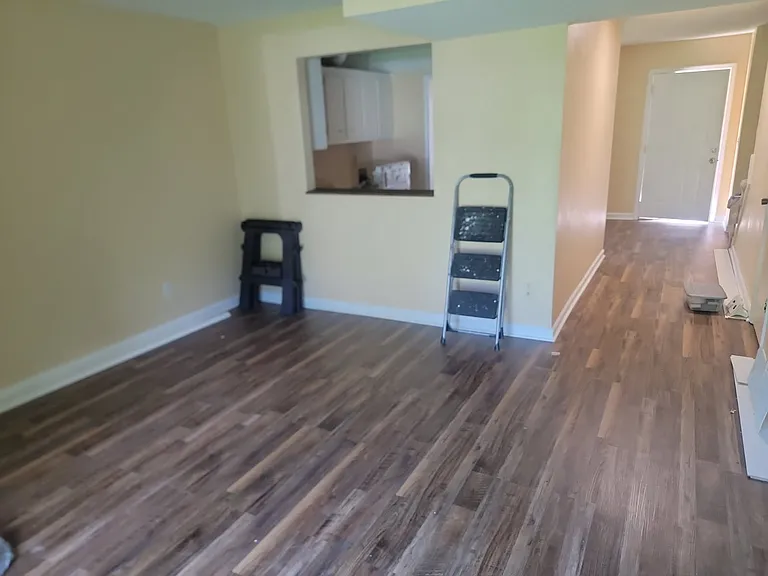 187 Connare Dr #187 — Photo 4
