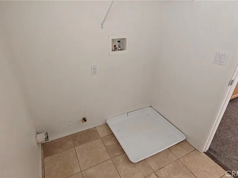 1763 Dennison Dr — Photo 10