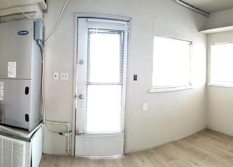 709 Valley Ave — Photo 11