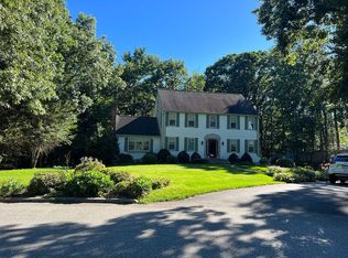 1 Folly Hill Ln, Hanover, MA 02339