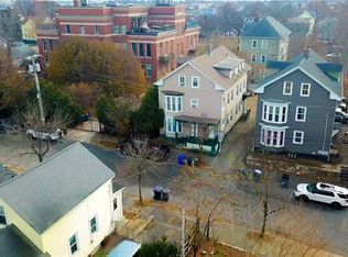 11 Harvest St, Providence, RI 02908