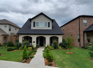 4248 N Harbor Isle, Fayetteville, AR 72703