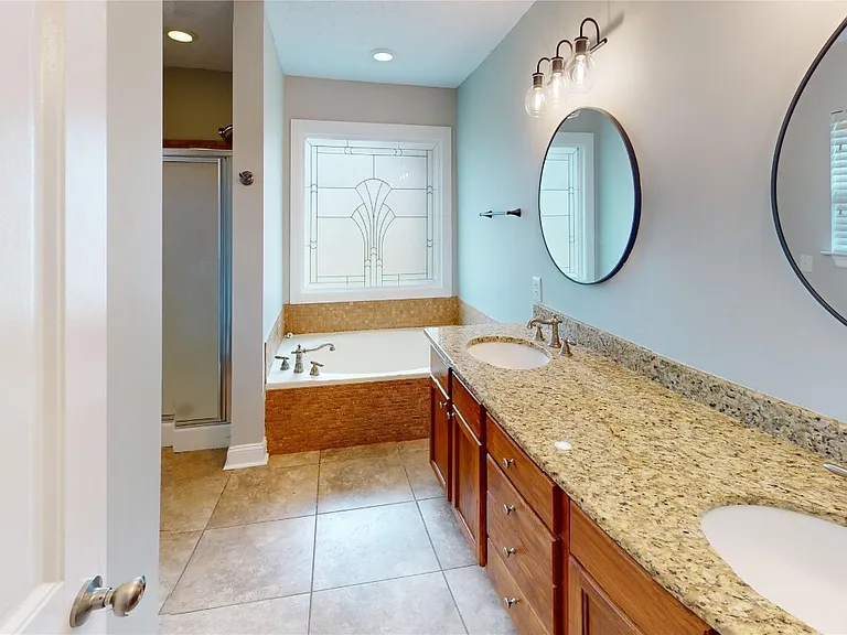109 Sheila Blvd — Photo 10