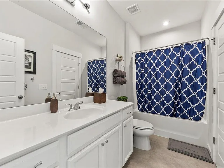 1683 Indy Dr — Photo 18