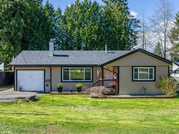 11261 Lansdowne Dr, Surrey, BC V3R 4Z6