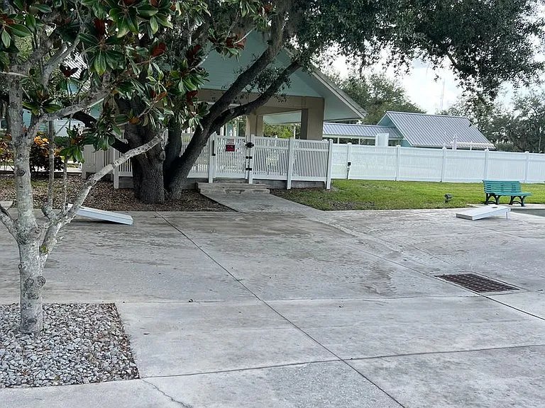 1222 Green Oak Trl — Photo 37