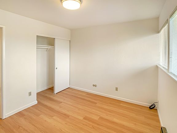 3rd image of 1742 Spruce St #10978933